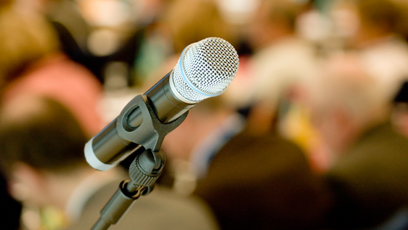 An image of a microphone
