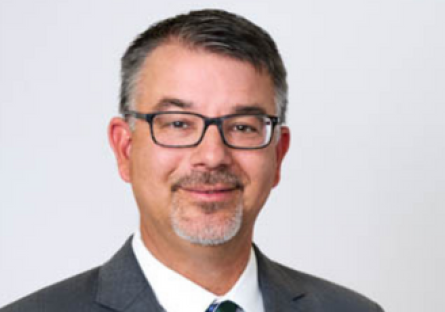 Image of Dr. Eric Leshinskie
